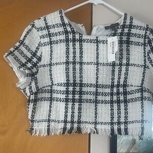 Boutique White and black plaid sparkle top